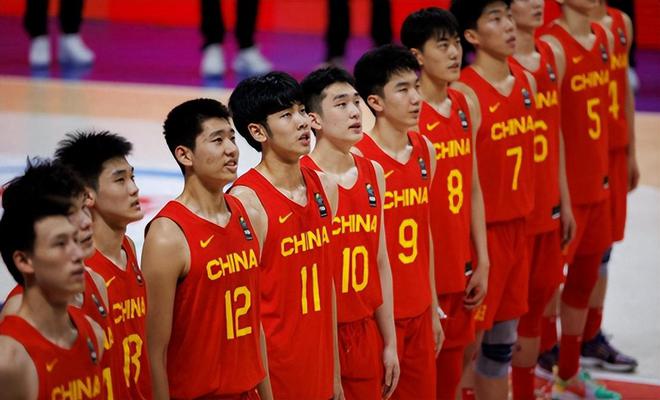 U18男籃亞洲杯亂瞭,衛冕冠軍出局,日本48分慘敗,中國止步半決賽